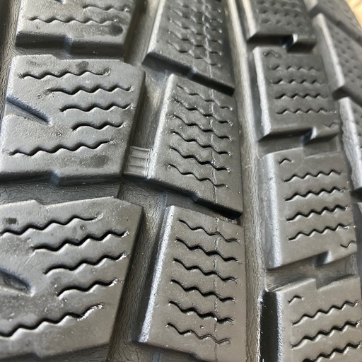 185／60r15 スタッドレスタイヤ４本セット
