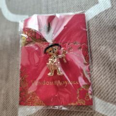 VENDOME AOYAMAで貰ったピンブローチ（未使用）