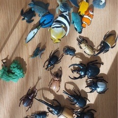 ※商談中※虫と海の生き物フィギュアセット