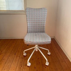 
【美品 】回転いす