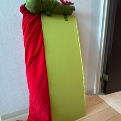 キッズ向け　IKEAワニのミラーの画像