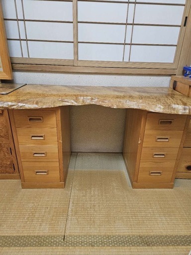 檜テーブル