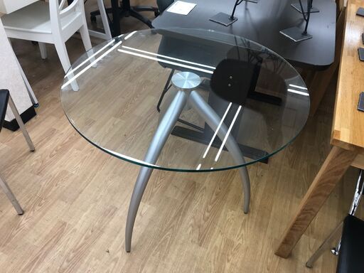 ★ジモティ割あり★  ガラス丸テーブル  H73×W80×D80 クリーニング済み KJ7159