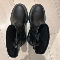 LOWRYSFARM ブーツの画像