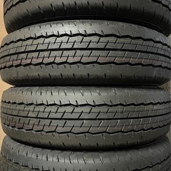 ハイエース　ノーマルタイヤ　新車外し