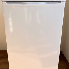 【2024年製】冷凍庫 家庭用 小型 85L 右開き チェストフリーザー 冷凍 スリム ホワイト MAXZEN JF085HM01WH