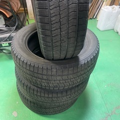 BRIDGESTONE VRX2 205/55R16 の画像