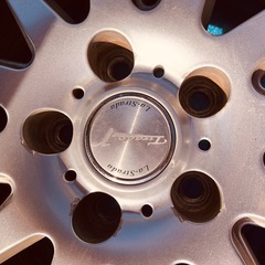 18インチPCD114.3アルミホイール4本組み   の画像