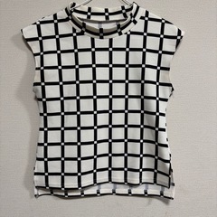 オシャレ　ノースリーブ