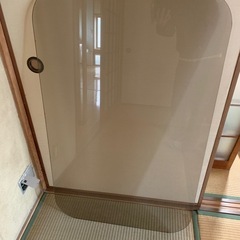 籐　ガラステーブルの画像