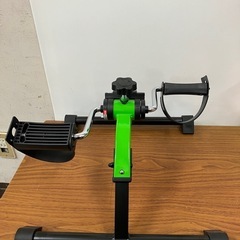 ☆値下げ☆K2412-118 フィットネスバイク TJ-001438 年式表記無し 通電確認済み 汚れ有りの画像