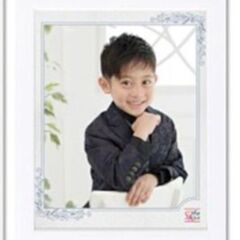 郵送可★スタジオアリス★四つ切り、六つ切り★デザインフォト⑤(フレーム付)1万円相当超のプレゼント券の画像
