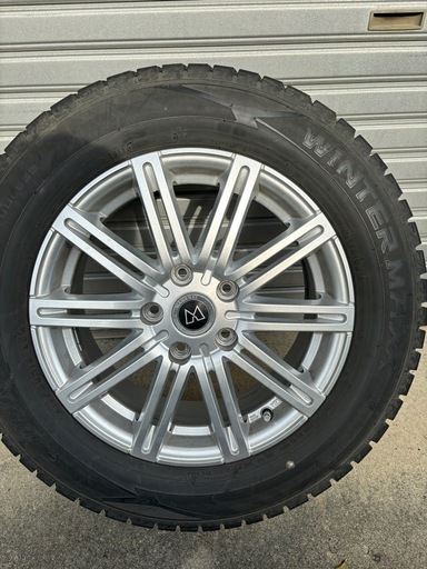 cx-3 スタッドレスタイヤ　215/60R16 95Q　ホイール