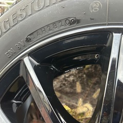 取引中　バリ
山　155/65R14　軽自動車用スタッドレスとア...