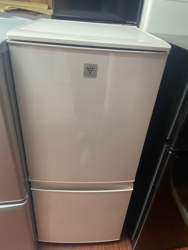 シャープ　冷蔵庫　137L SJ-PD14A-C RZ