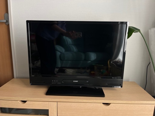 三菱32V液晶テレビ　画面横振り・録画・DVD再生可