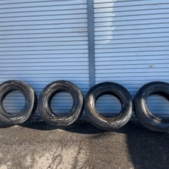 十勝帯広発⭐︎235/70r16スタッドレス4本　リフトアップジ...
