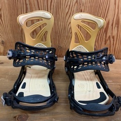 スノーボード一式『板、ブーツ、ビンディング』の画像