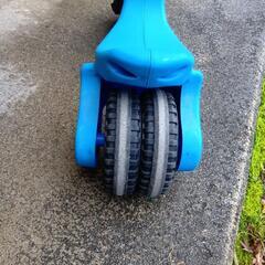 Y  BIKE     と、書いてある。の画像