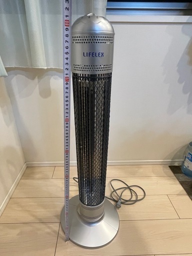 ★LIFLEX 電気ヒーター タワー型 約120c カーボンヒーター★シルバー