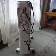 美品　　美品　アイリス　オーヤマ　オイルヒーターの画像