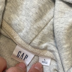 GAP パーカー Lサイズ の画像