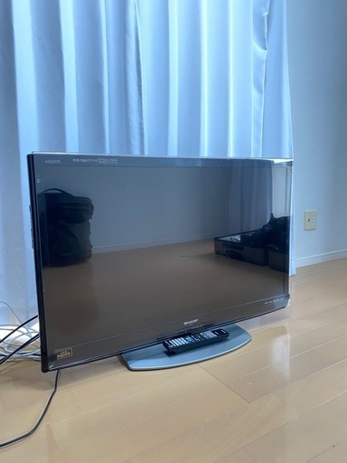 シャープ　AQUOS LC-40R5  2011年製　B カバー付き ブルーレイ内蔵