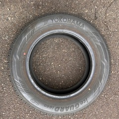 9：スタッドレスタイヤ(195/65R15)ヨコハマタイヤアイス...