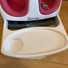 ingenuity ベビーチェア　テーブル付の画像