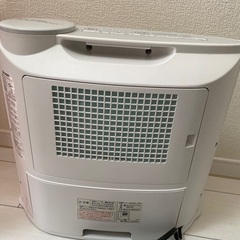 加湿セラミックファンヒーターの画像