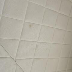 厚めの3つ折りマットレスの画像
