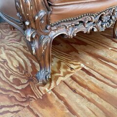 大きなソファー　の画像