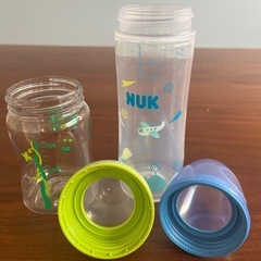 哺乳瓶　プラスチック　2本セットの画像