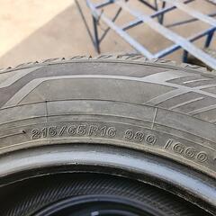 215/65r16 アイスガードの画像