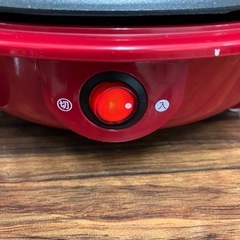 ☆値下げ☆O2412-139 イオン 電気たこ焼き器 18個焼き プレートフッ素加工 AOP-BP651（R） 2019年製 通電確認済み キズ汚れ有りの画像