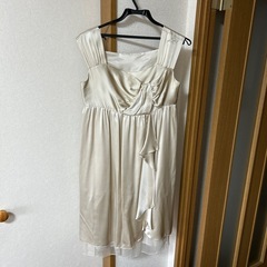 結婚式用ワンピース　anysis