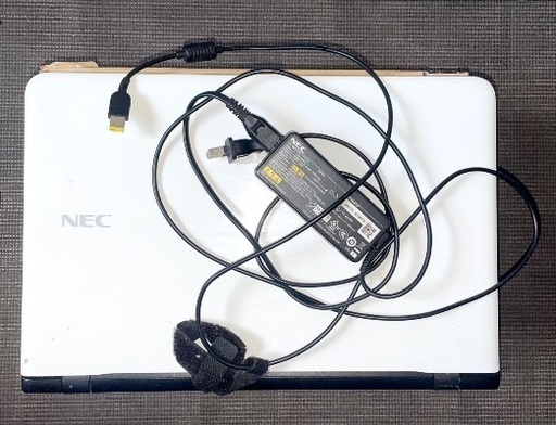 パソコン NEC LaVie