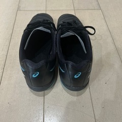 美品アシックス　トレシューの画像
