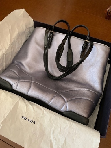 値下げ☆プラダ☆ＰＲＡＤＡ☆ハンドバッグ☆