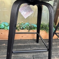 カウンターチェアの画像