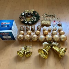 【引き取り決まりました】クリスマスリース・オーナメントLED100球セットの画像