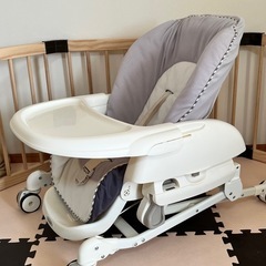 コンビ　Combi スウィングベッド&チェア　ハイローチェアの画像