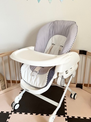 コンビ　Combi スウィングベッド\u0026チェア　ハイローチェア
