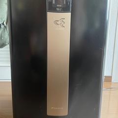 DAIKIN ダイキン　STREAMER加湿器