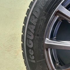 岐阜YOKOHAMAタイヤ スタッドレス 195/65R15 91Q 4本セット