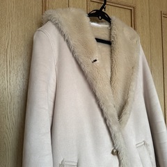 【UNIQLO】ムートンコート 白