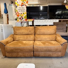 【美品‼️】定価24万♪ 関家具(リラックスフォーム) 190cm幅3人掛け電動リクライニングソファ バッジオ レザーテックス ブラウン♪の画像