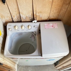 2層式洗濯機の画像