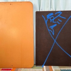 コタツの天板2枚  茶色、長方形の画像