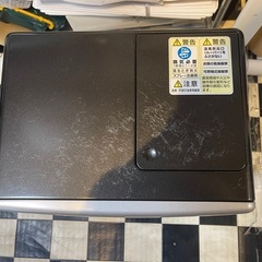 【リサイクルサービス八光】2018年製　トヨトミ　石油ファンヒーター (木造9畳/コンクリート12畳) シルバー LC-S320(S)の画像